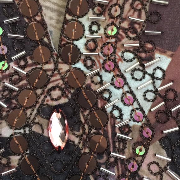 NWT Chico’s embellished tunic/swim cover. Beautiful colors. Sz 1 (8/10) - Picture 5 of 7